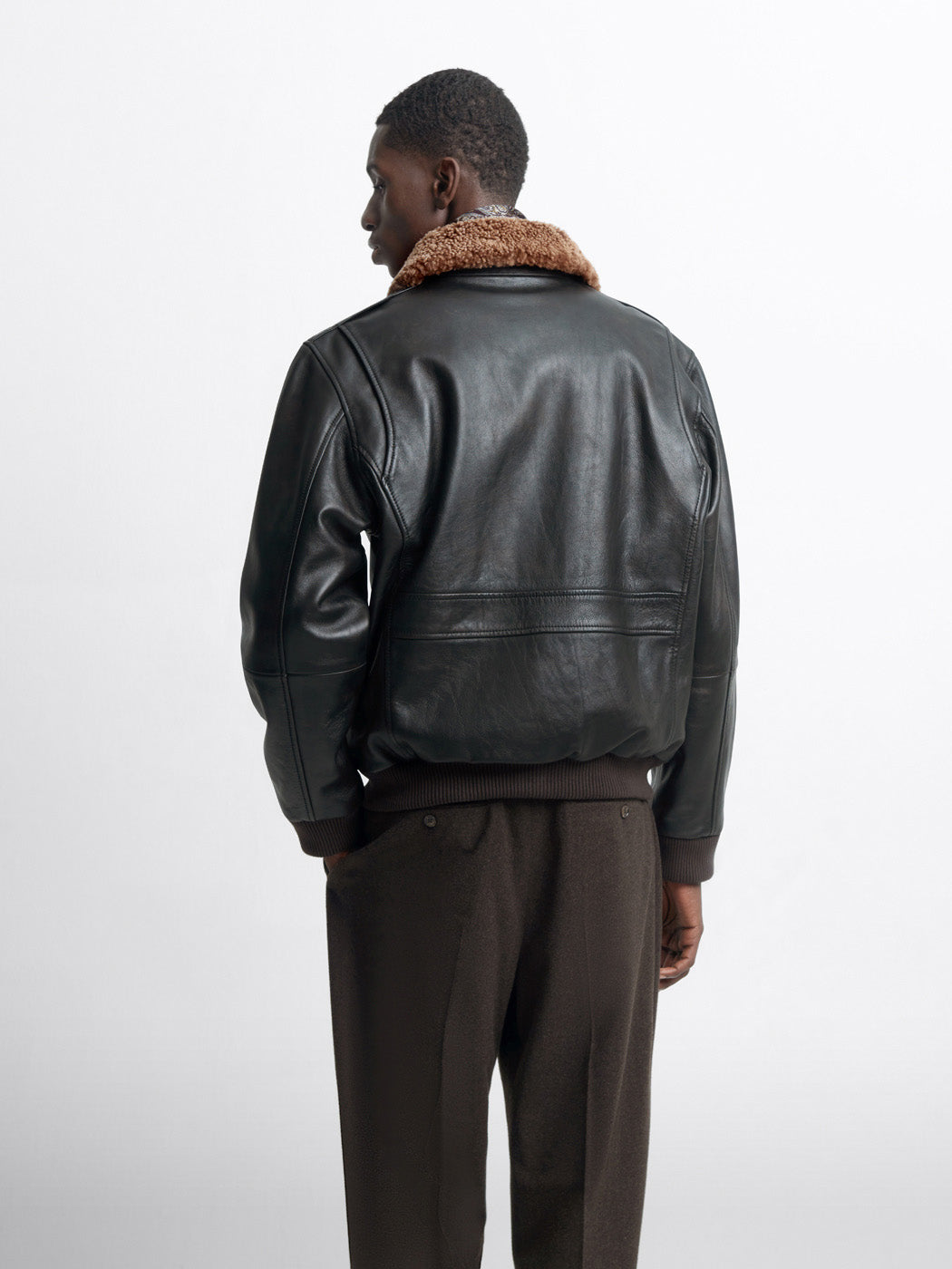 Blouson aviateur en cuir - L'atelier