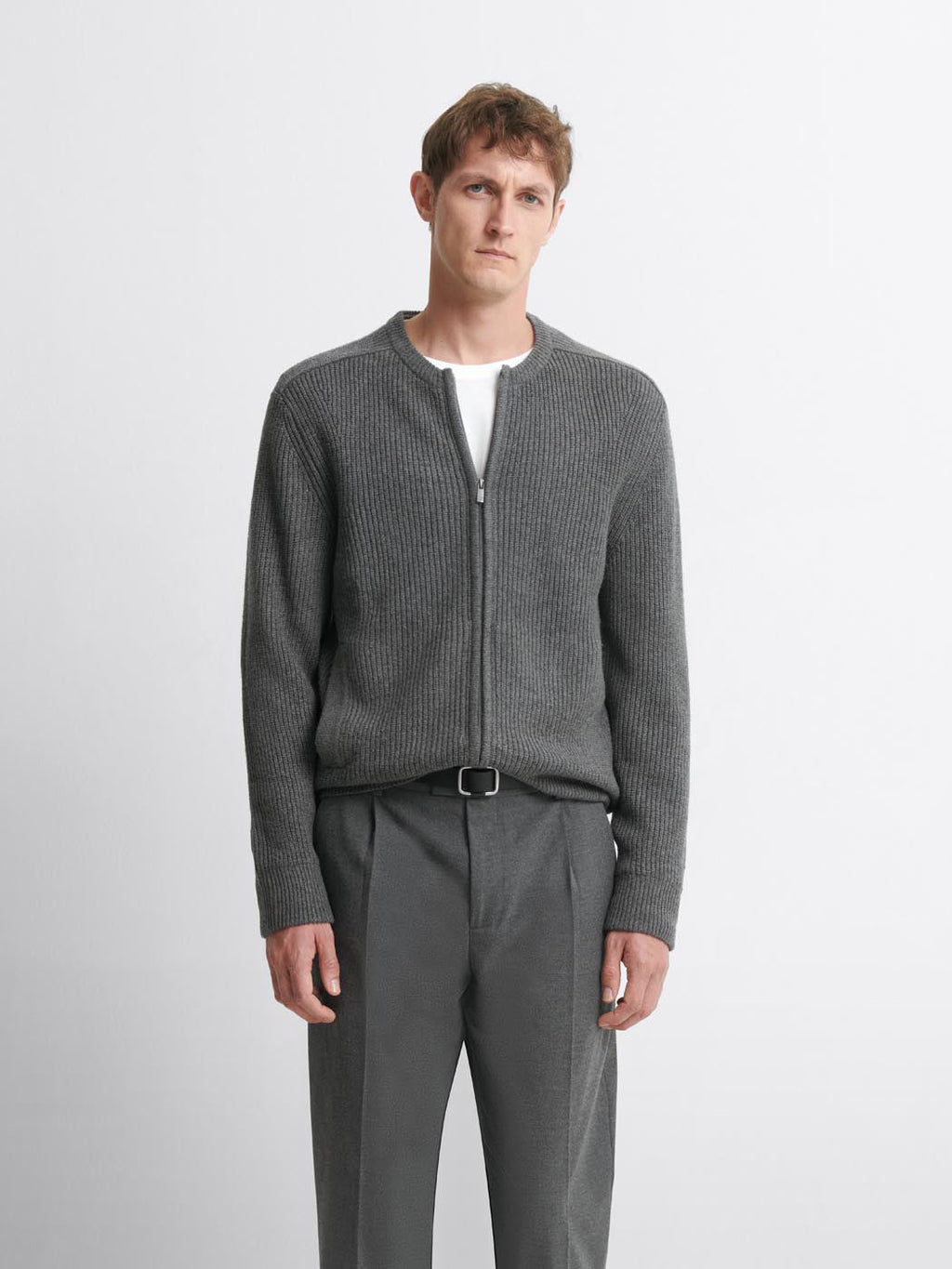 Cardigan col rond zippé en maille perlée
