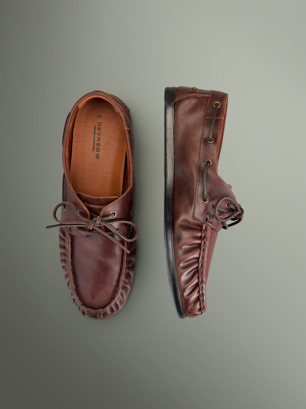 Chaussures bateau en cuir
